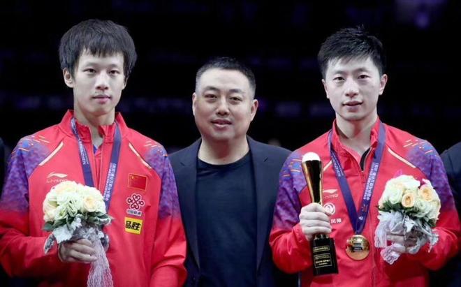 周边产品销 周边产品销