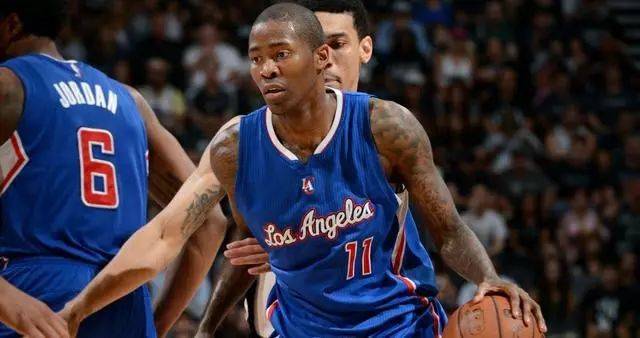 凭借出色的 凭借出色的