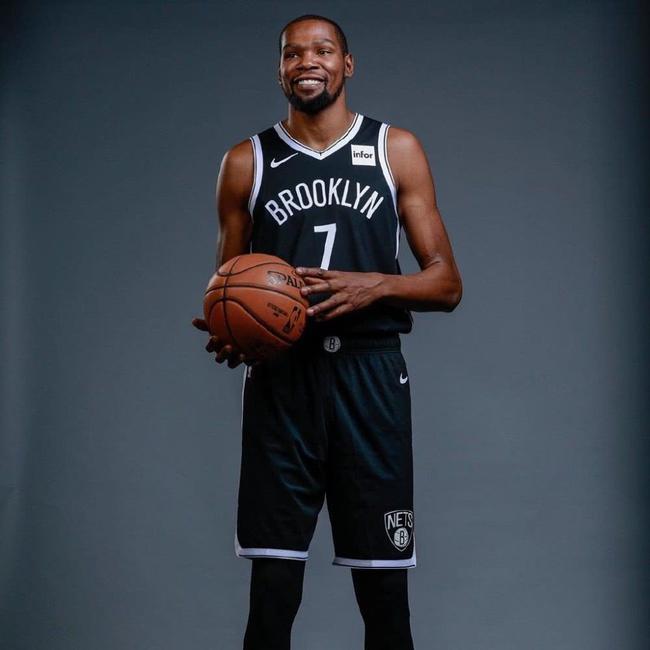 杜兰特质疑雷霆夺冠引争议回应各种骂声：看来我退役后就该人间蒸发